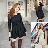 Vestido de renda manga longa com zíper